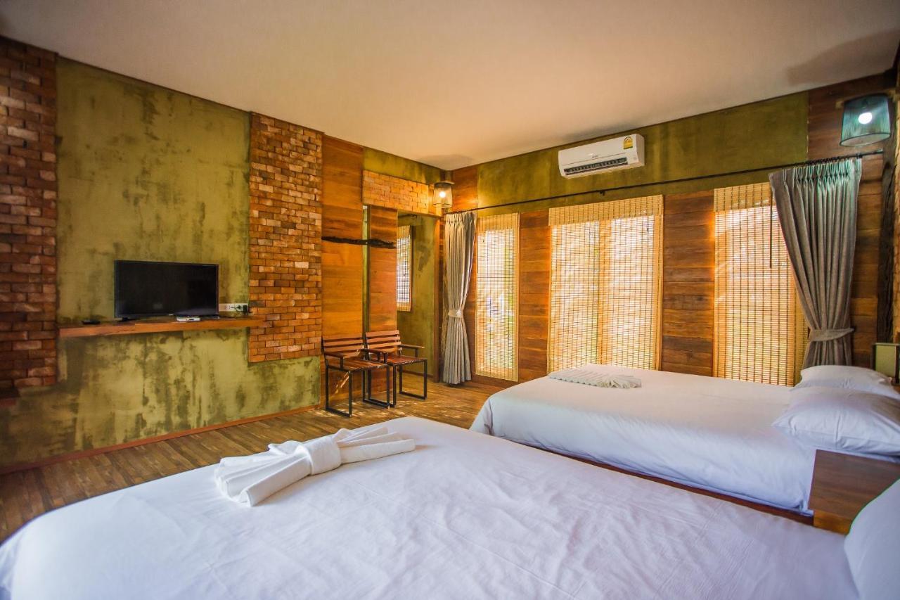Palm Pran Resort Pranburi Buitenkant foto